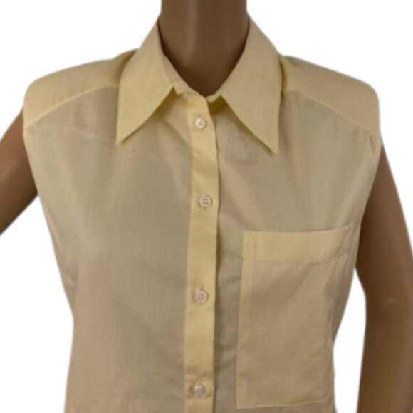 Judith & Charles Sleeveless Button-Up Blouse - Picture 2 of 6